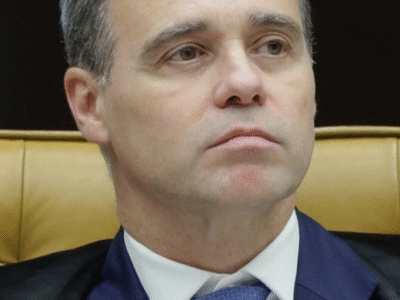 Com INSS, Master e TSE nas mãos, Mendonça vira peça-chave do jogo eleitoral