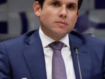 FAB coloca sob sigilo de cinco anos custos de voo de Motta para Angra no réveillon