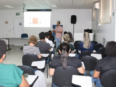 Equipe de Doação para Transplantes da Santa Casa de Marília realiza palestra sobre comunicação de más notícias. Conheça e entenda importância