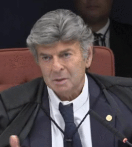 PLANTÃO DBN: Fux reativa ação contra Lula escola de samba