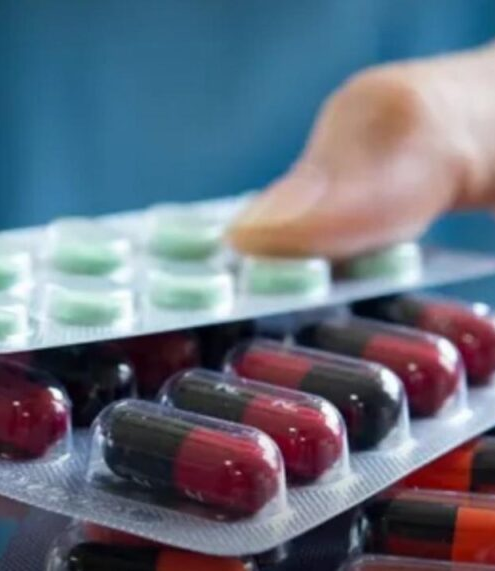 Anvisa proíbe venda de Tadala e manda recolher lotes de medicamentos