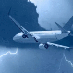 O que acontece se um avião é atingido por um raio?