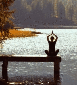 Estudo revela que a prática de ioga pode ajudar a reduzir pela metade o período inicial e severo de abstinência de opioides. Veja com pesquisadores de Harvard e Israel