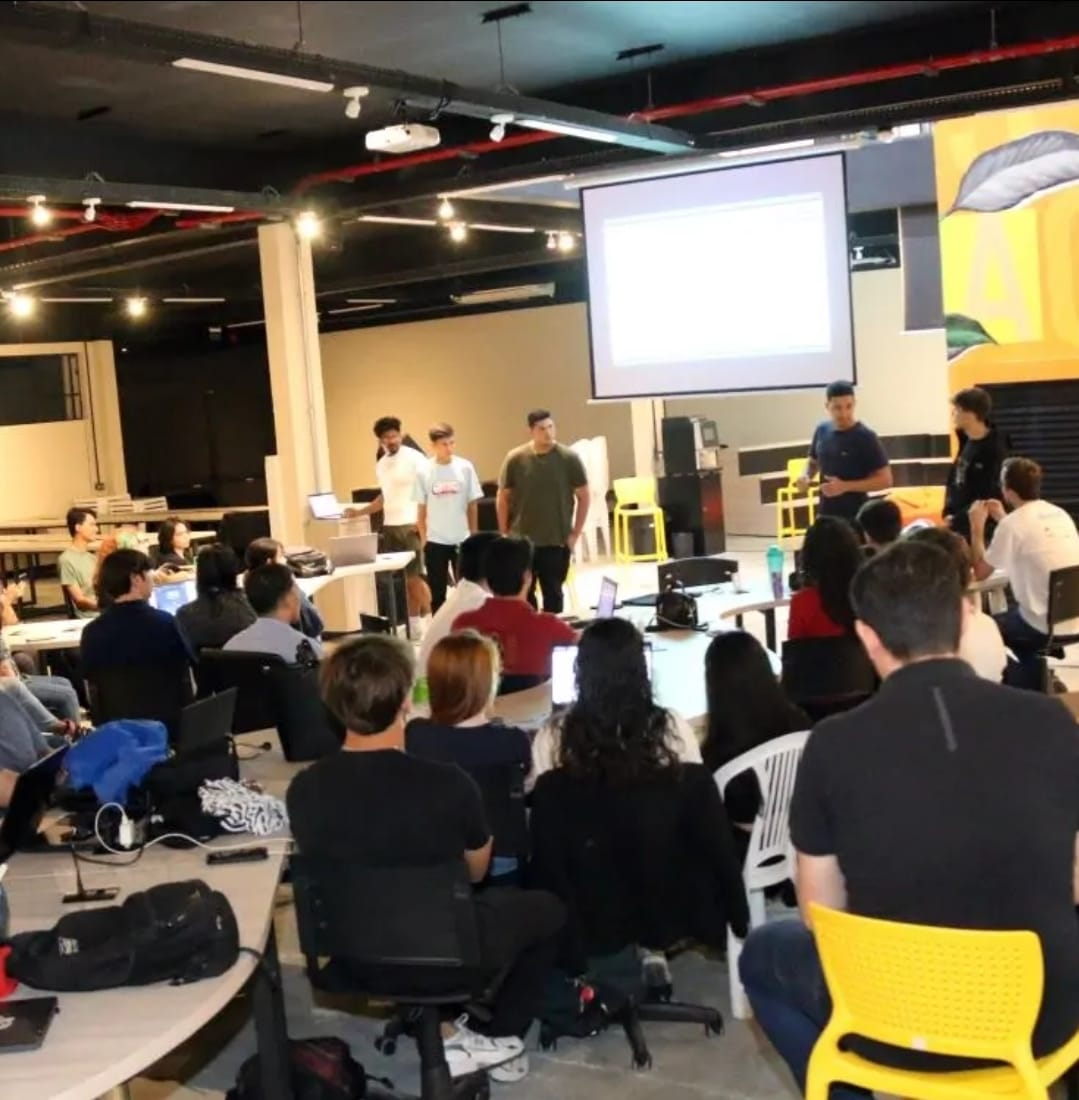 Cibersegurança: Unimar inicia aulas do novo curso com infraestrutura de ponta e foco em carreira internacional. Consolida a posição da Instituição como polo de inovação tecnológica no interior do Estado