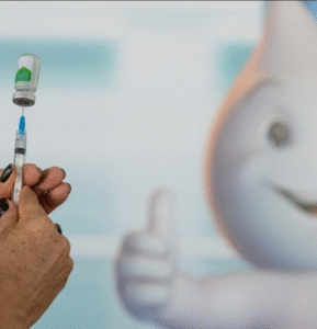 Dengue: Saúde realiza campanha de vacinação apenas para crianças de 6 a 16 anos de idade. Confira programação com dias, horários e todos os locais