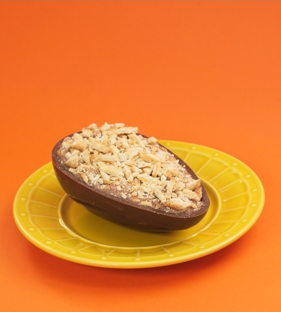 No momento, você está visualizando Ovo de Páscoa recheado de palha italiana: criatividade na medida certa. Trouxemos hoje essa deliciosa receita com ingredientes e passo a passo. Faça você mesma (o)