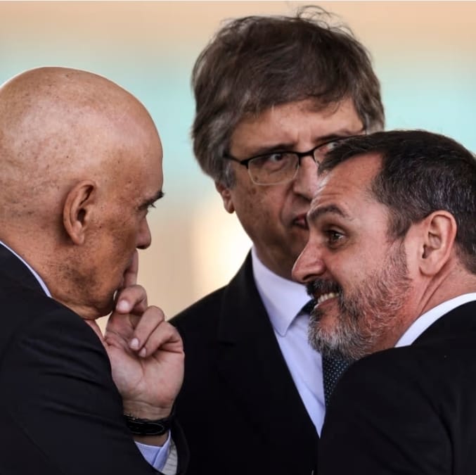 Que farra! Nós já pagamos mais de R$ 6 milhões em 2 dias de eventos das nossas “autoridades” em Londres. Vorcaro, junto, pagou mais de R$ 1 milhão só em shows