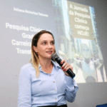 Curso de Farmácia da Unimar promove palestra sobre Pesquisa Clínica e Indústria Farmacêutica com especialista que compartilhou sua vasta experiência no desenvolvimento de medicamentos