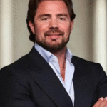 Venda de apartamento de R$ 60 mi teria sido tentada às pressas no dia da prisão de Vorcaro