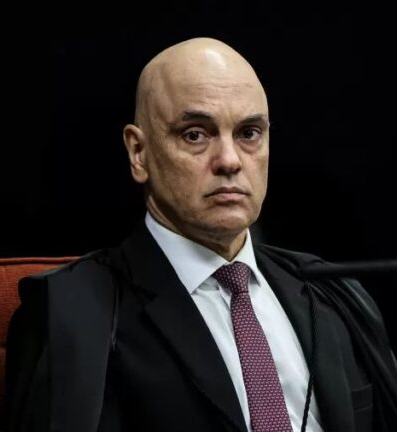 UOL: As mensagens de socorro de Vorcaro para Moraes