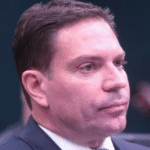 Nikolas, Ramagem, e Carlos Bolsonaro levantam suspeitas sobre suposta tentativa contra a própria vida de ‘Sicário’; ASSISTA