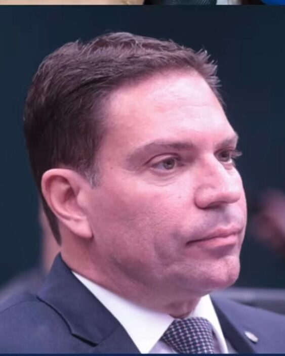 Nikolas, Ramagem, e Carlos Bolsonaro levantam suspeitas sobre suposta tentativa contra a própria vida de ‘Sicário’; ASSISTA