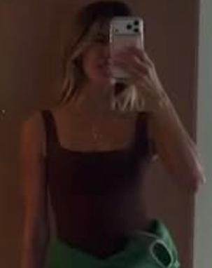 Enquanto crise do Banco Master explode, namorada de Daniel Vorcaro aparece fazendo publi no Instagram e viraliza nas redes; VEJA VÍDEO