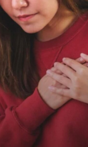 Cardiologista ensina diferença entre dor no peito de ansiedade e infarto; SAIBA MAIS