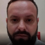 MISTÉRIO:empresário m0rre após ser baleado dentro de carro blindado