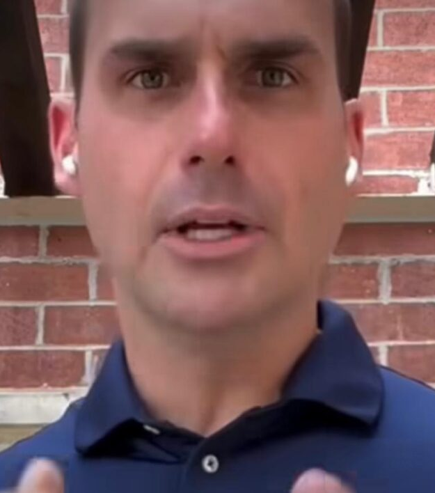 Eduardo Bolsonaro postagem fazendo apelo a Ratinho Jr. sobre situação de Filipe Martins; VEJA VÍDEO