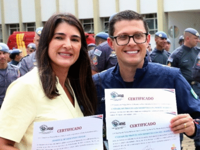 Hospital Beneficente Unimar e UPAs Sul e Norte são homenageados pelo 9º BPM/I por atuação no acidente da BR-153