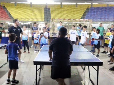 Tênis de mesa seleciona 15 crianças para representar Marília. Alunos da rede pública passam a disputar as etapas oficiais da Liga Oeste Paulista. Conheça os apoiadores