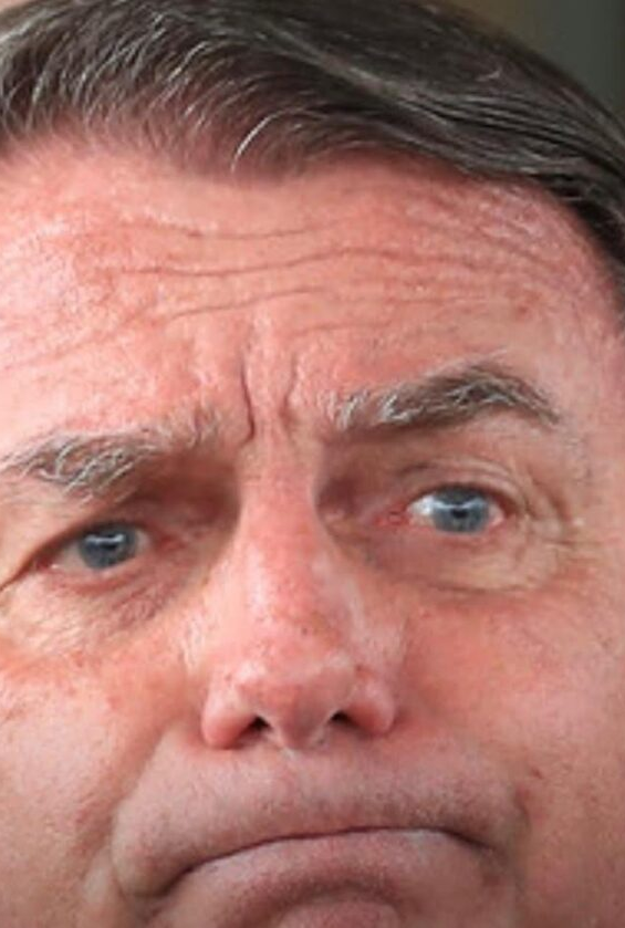 Brasília em Ebulição: Deputados Empurram ao STF Pedido para Domiciliar de Jair Bolsonaro