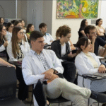 HBU promove atualização mensal para fortalecer a excelência clínica e a formação de residentes. Compromisso com pacientes e posição como centro de referência em saúde e ensino