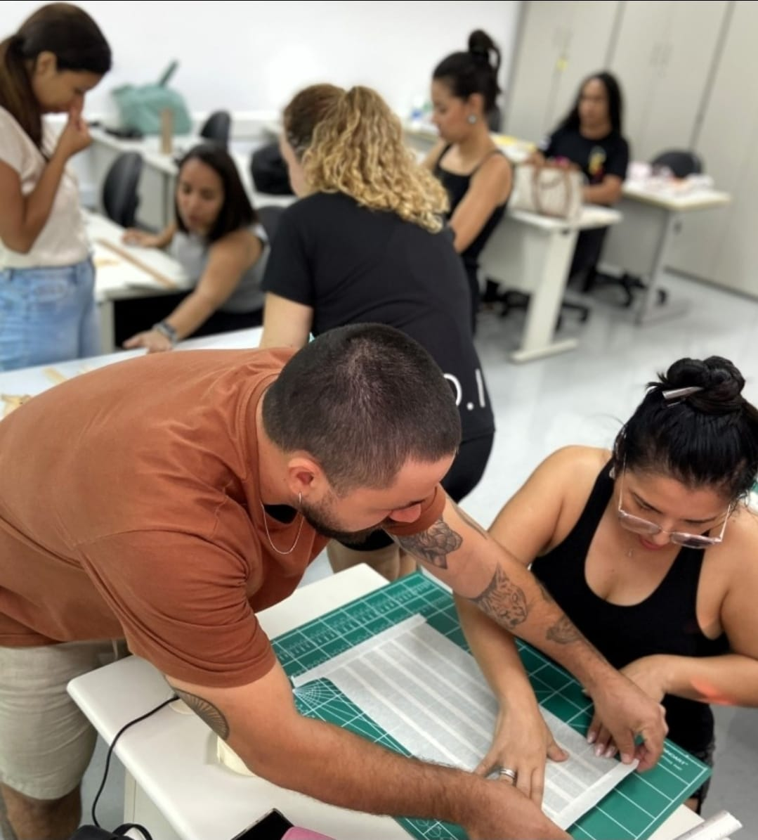 Com mercado em crescimento, Senac Marília abre inscrições para curso gratuito Técnico em Design de Interiores. Projetos que transformam ambientes residenciais, corporativos e comerciais