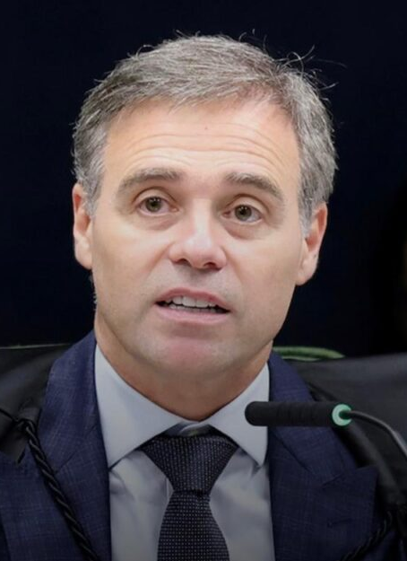 Após voto para manutenção da prisão de Vorcaro, Mendonça faz alerta; VEJA