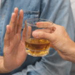 Álcool é um dos principais fatores de risco para câncer? SAIBA MAIS: