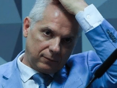 Ex-presidente do INSS sob Lula de 2023 a 2024 recebeu milhões em esquema de descontos indevidos, diz PF