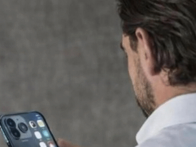 BOMBA: Celular de Vorcaro tem senador de sunga, ao lado de modelo loira