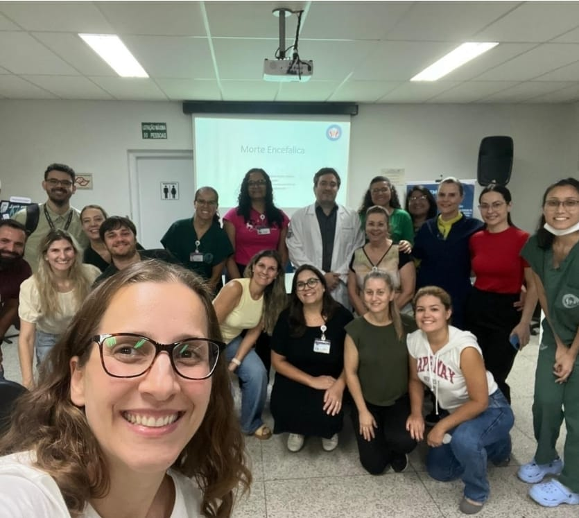 Santa Casa de Marília realiza capacitação para diagnóstico de morte encefálica e reforça protocolos assistenciais. Evento reuniu profissionais de diferentes áreas. Veja importância