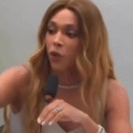 CONFRONTO: Erika Hilton fecha microfone de deputada Júlia Zanatta em sessão; VEJA VÍDEO