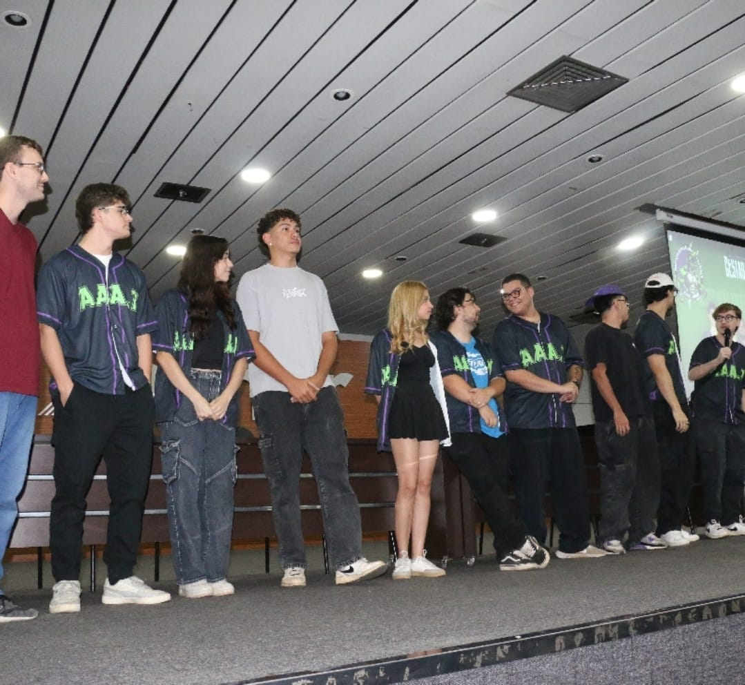 Aula Magna dos cursos de Tecnologia da Informação da Unimar inspira os acadêmicos sobre carreira e futuro profissional