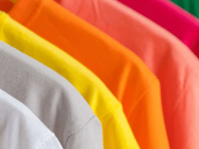 Fim do sabão em pó! Spray inovador faz a sujeira “escorregar” da roupa apenas com água