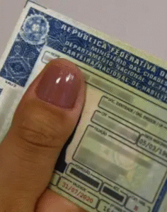 AGORA: CNH: projeto de lei que autoriza motoristas da categoria B a dirigirem veículos mais pesados é aprovado; SAIBA MAIS