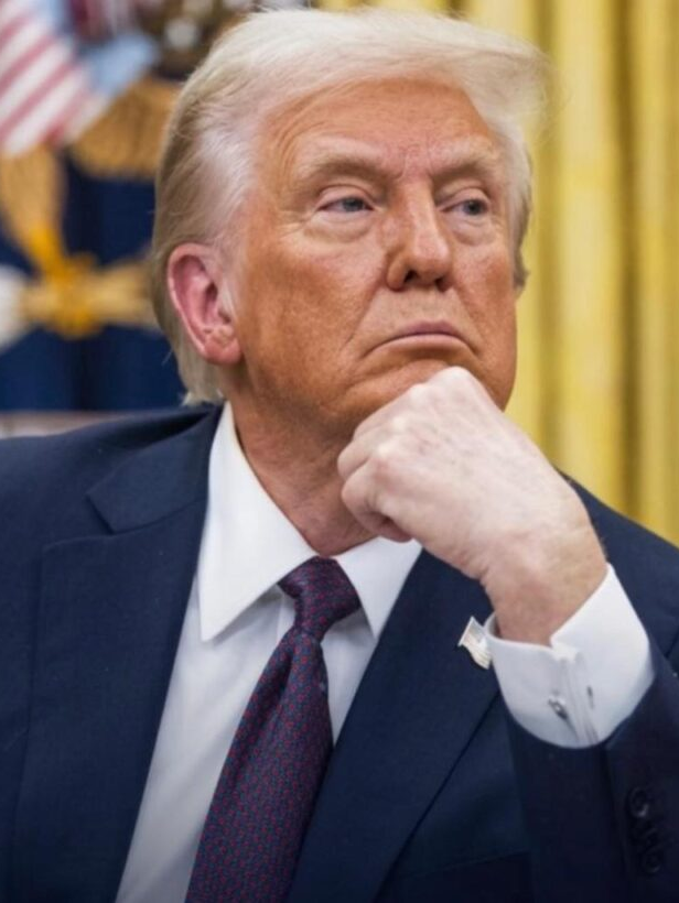 No momento, você está visualizando Trump manda recado duro aos países que não quiseram ajudar em ofensiva ao Irã: “Querem combustível? Busquem no Estreito de Ormuz”