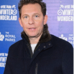 Bilionário bate recorde e vende a mansão mais cara do mundo por R$ 1,8 bilhão