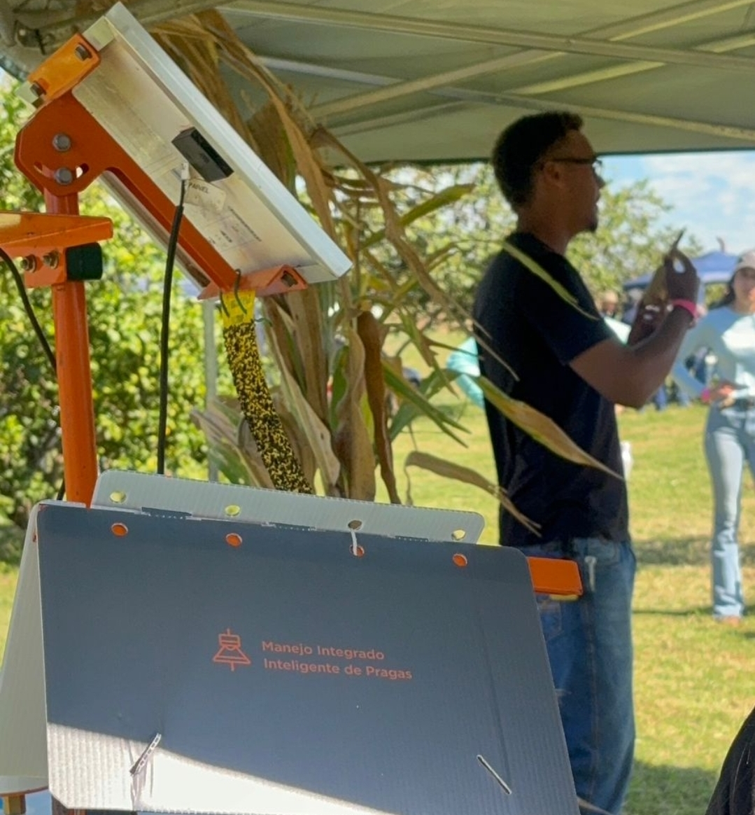 No momento, você está visualizando Parceria entre Unimar e Jacto marca primeira colheita de milho no FarmLab. Atuação conjunta integra ensino, pesquisa e tecnologia aplicada ao agronegócio entre empresa, docentes e acadêmicos ao longo de todas as etapas. Veja importância