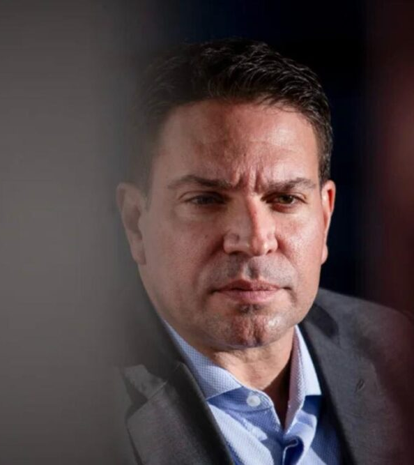 No momento, você está visualizando Preso pelo ICE, Ramagem disse que tinha “anuência” do governo Trump; ENTENDA