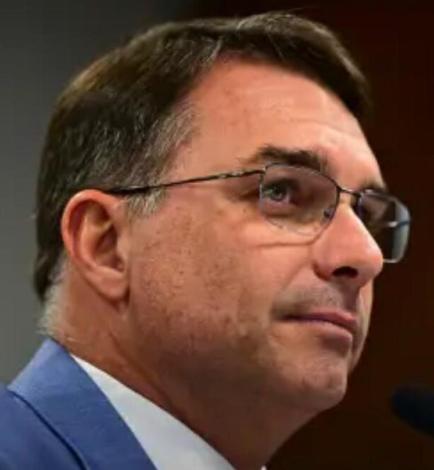 No momento, você está visualizando A nova pesquisa Quaest mostra avanço numérico inédito de Flávio Bolsonaro