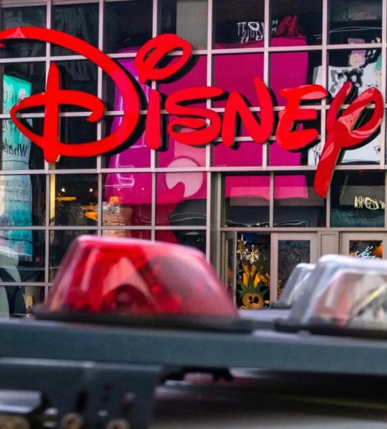 No momento, você está visualizando Crise? Disney anuncia demissão em massa e fechamento de 1000 postos de trabalho