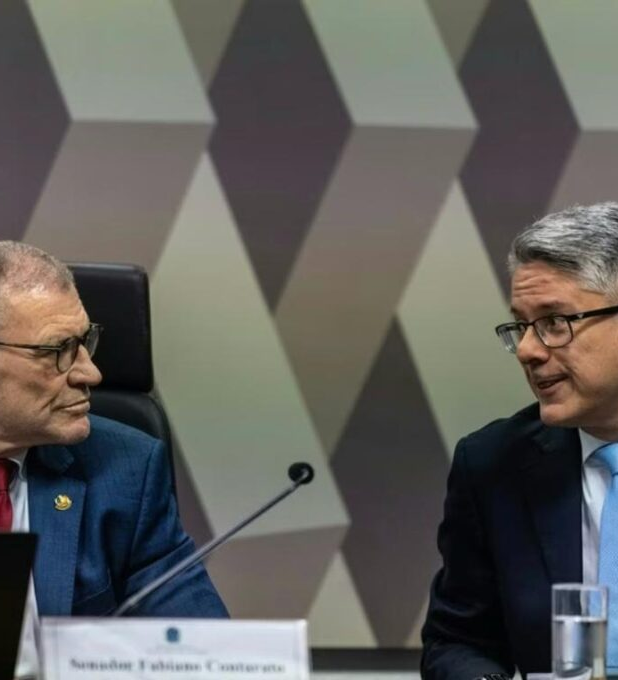 No momento, você está visualizando Veja como votou cada senador que rejeitou relatório final da CPI que pedia indiciamento de ministros do STF