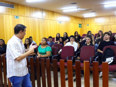 Curso de Direito da Unimar lança projeto “E agora Doutor?”, aproximando o acadêmico da realidade da advocacia. Conheça