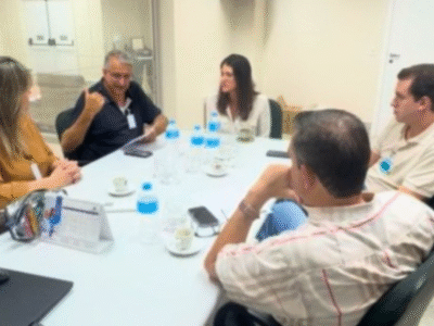 Visita institucional ao HBU reforça parceria entre Unimar, gestão pública e saúde. Um compromisso conjunto com a eficiência da gestão pública e beneficente