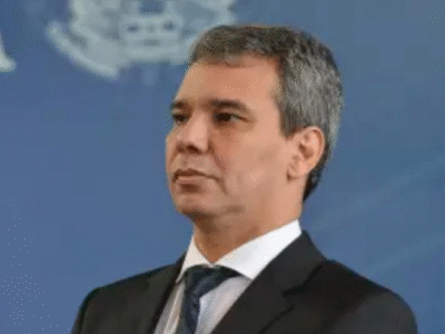 Oposição formaliza pedido de impeachment contra ministro da Justiça no caso Ramagem