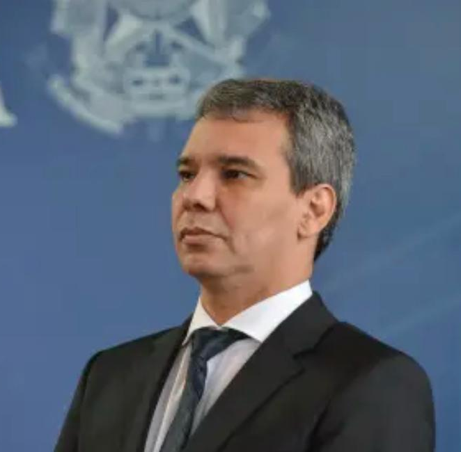 No momento, você está visualizando Oposição formaliza pedido de impeachment contra ministro da Justiça no caso Ramagem