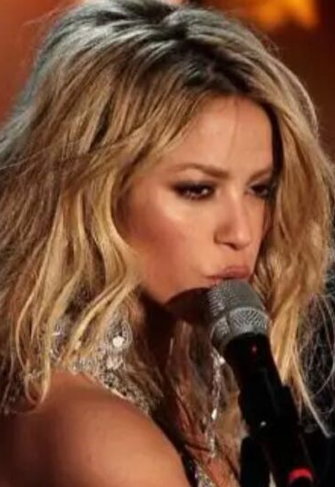 No momento, você está visualizando Show de Shakira vai custar uma fortuna aos cofres públicos; VEJA