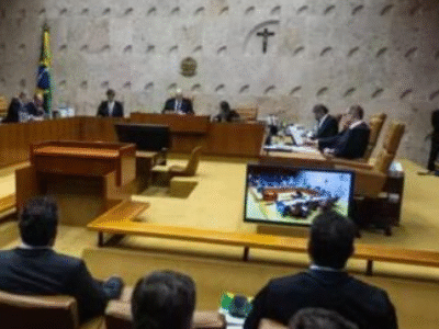 O GLOBO: STF barra direita de fazer política