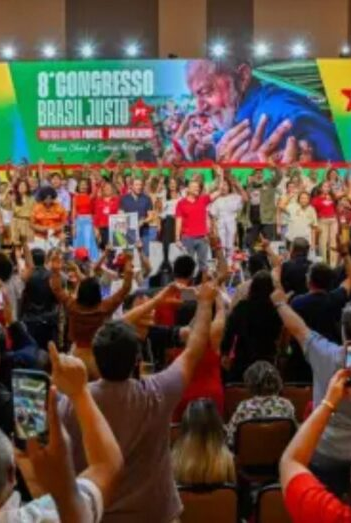 No momento, você está visualizando Manifesto do PT “deixa de lado” corrupção e defende socialismo democrático no Brasil