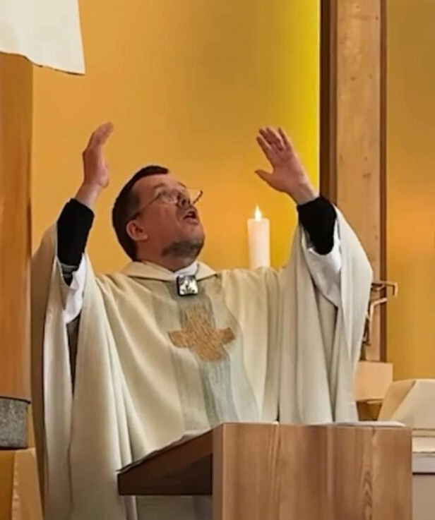 No momento, você está visualizando Esse pastor tem sito a última esperança para quem busca segurança na Alemanha; VEJA VÍDEO