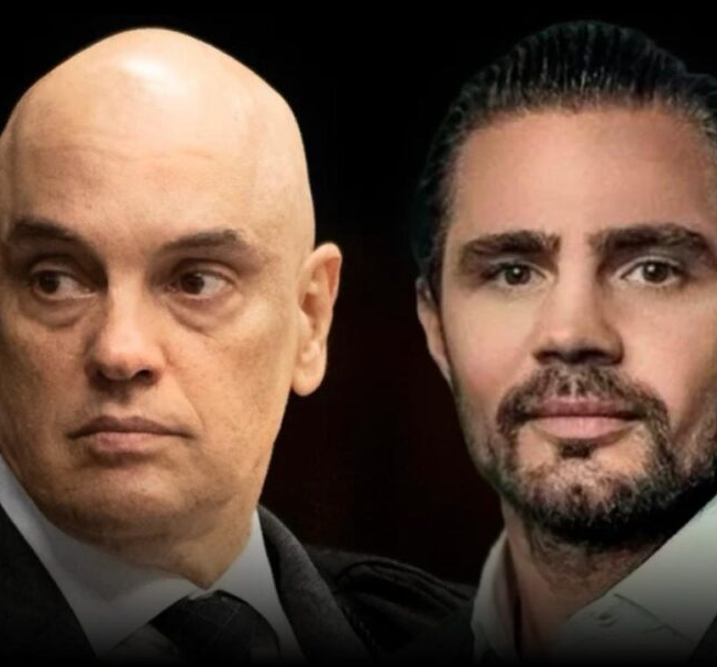 No momento, você está visualizando Alexandre de Moraes voou 8 vezes em jatos de empresa de Vorcaro; VEJA MAIS